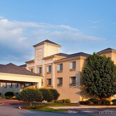Baymont By Wyndham Merrillville Eksteriør billede