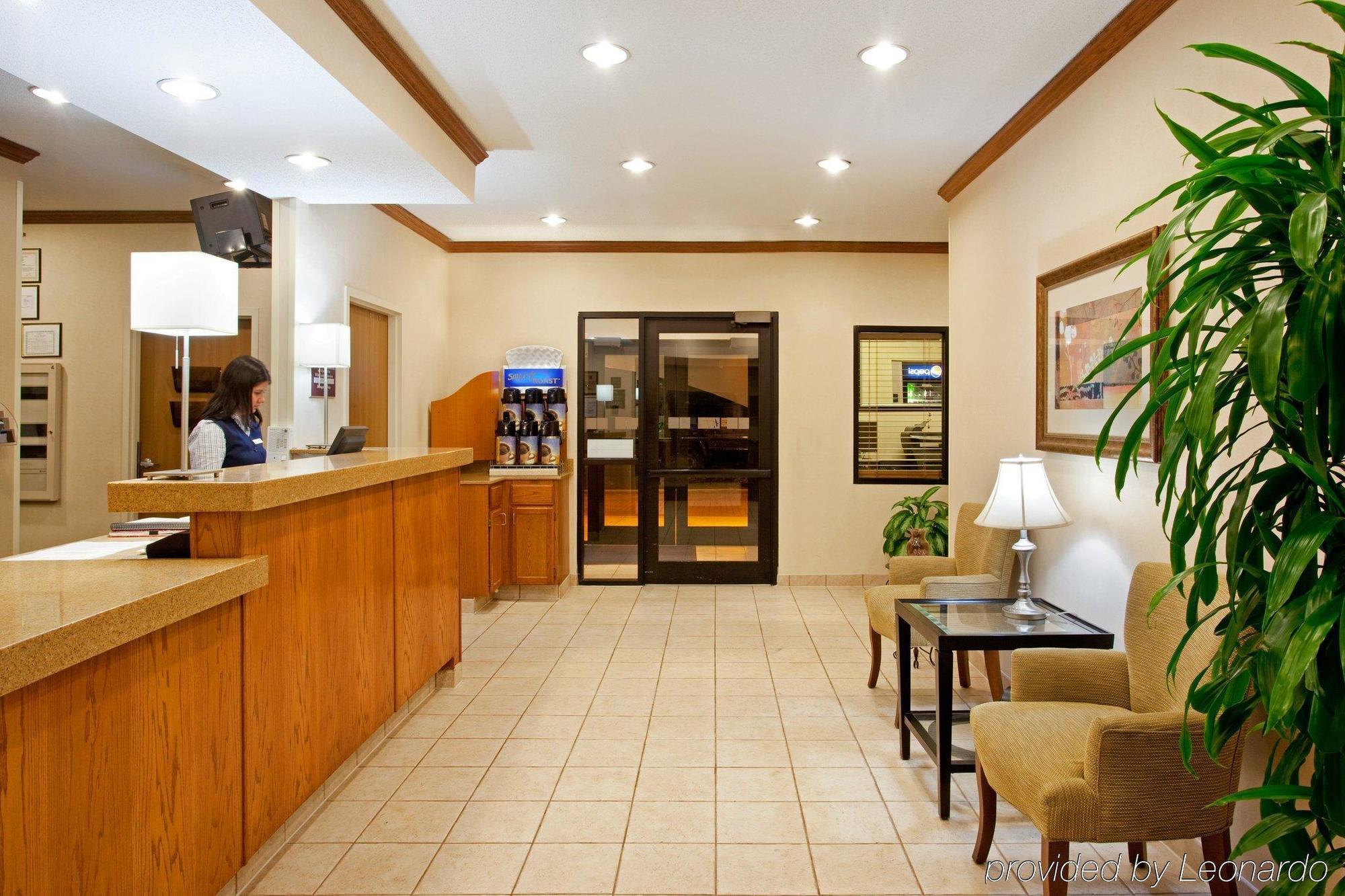Baymont By Wyndham Merrillville Interiør billede