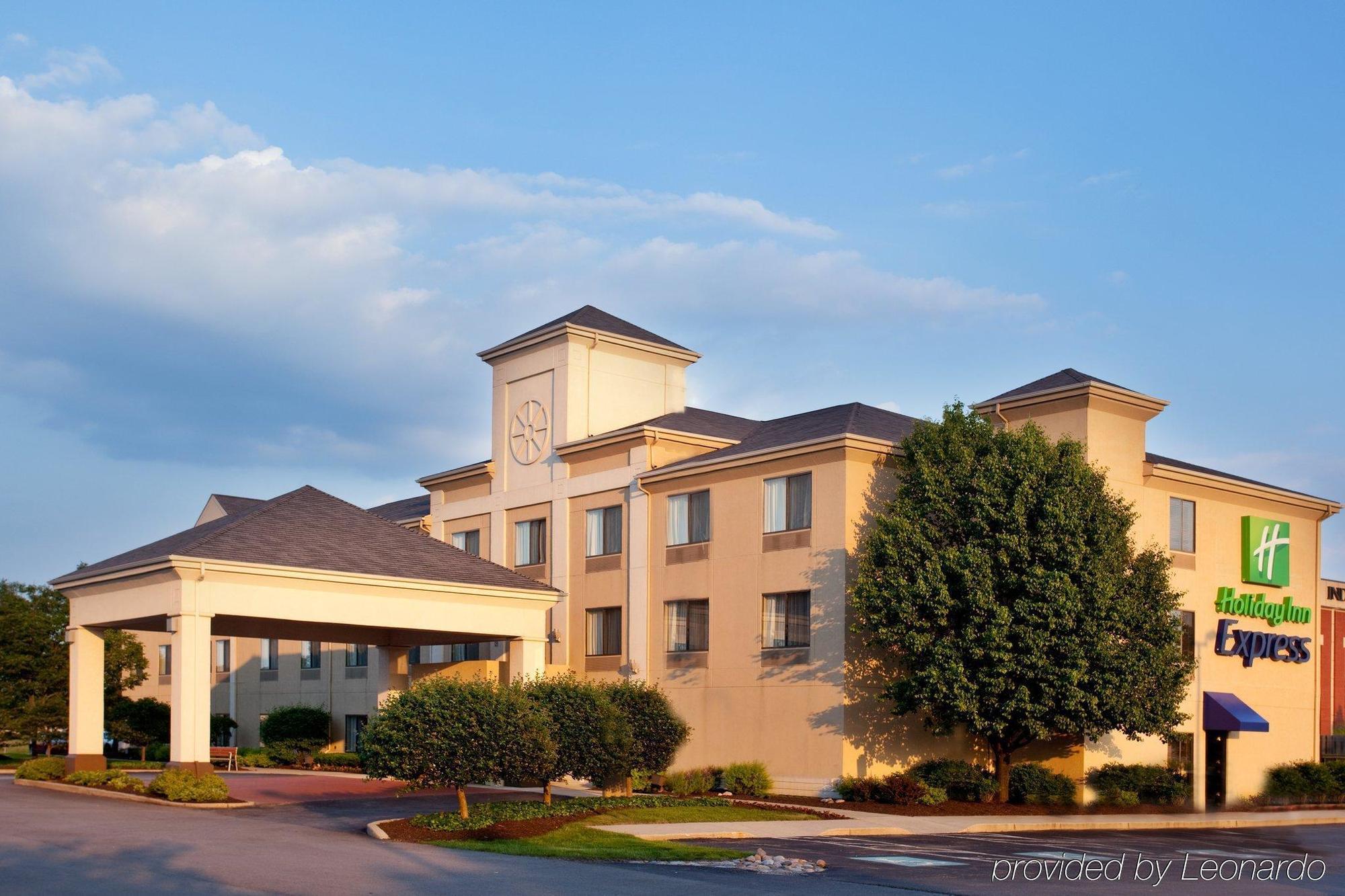 Baymont By Wyndham Merrillville Eksteriør billede